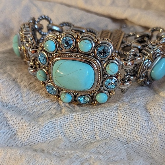 VTG SILVER Decorative Bracelet with Faux Turquoise Stones - Picture 2 of 6